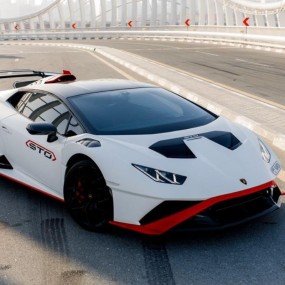 Lamborghini Huracan STO