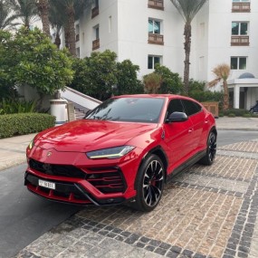 Lamborghini URUS