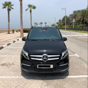 Mercedes Benz V250